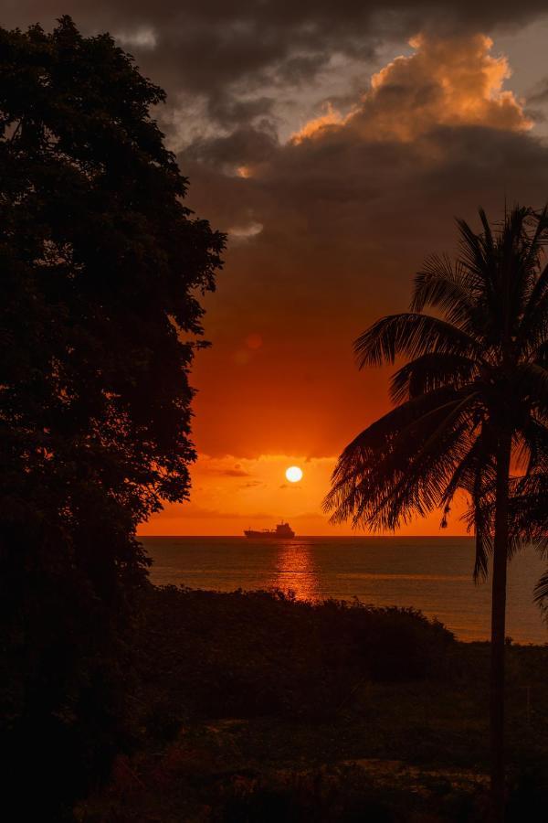 Stella Marris Beachfront Villa Pointe aux Sable المظهر الخارجي الصورة